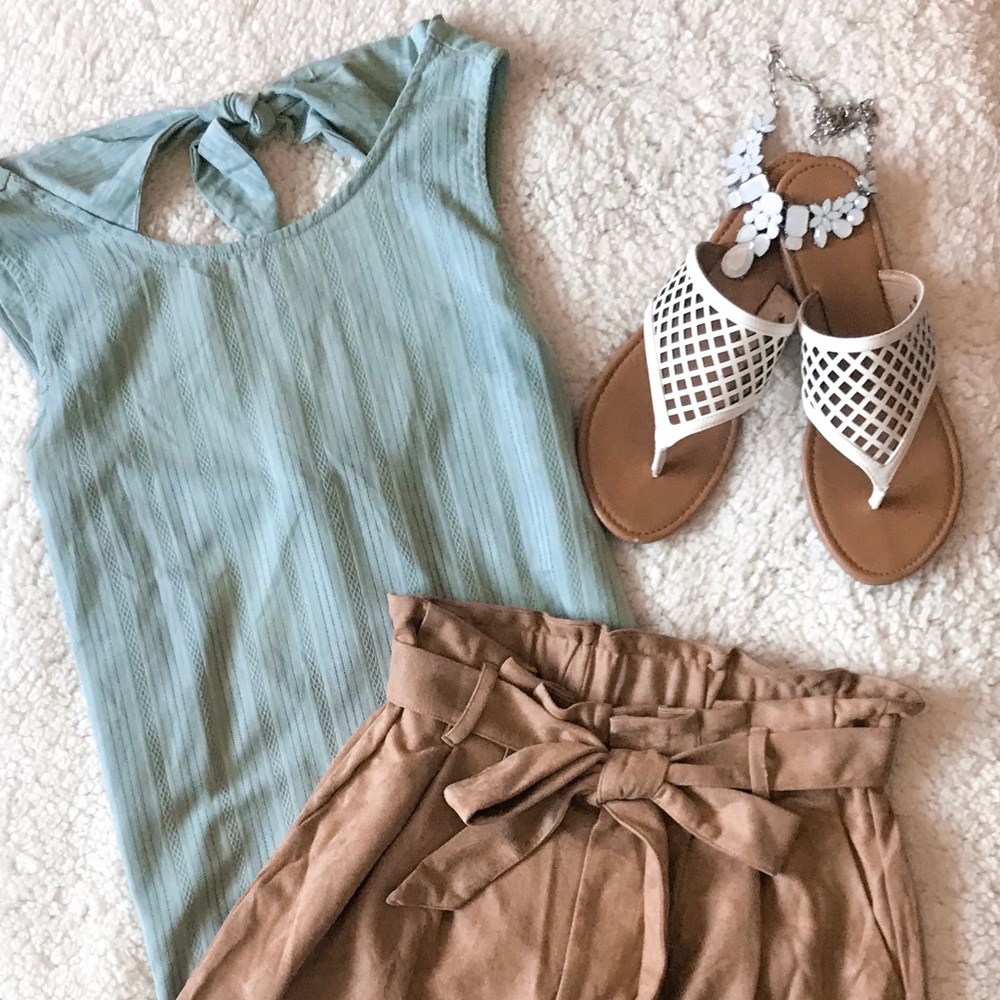 Double Tie Tank